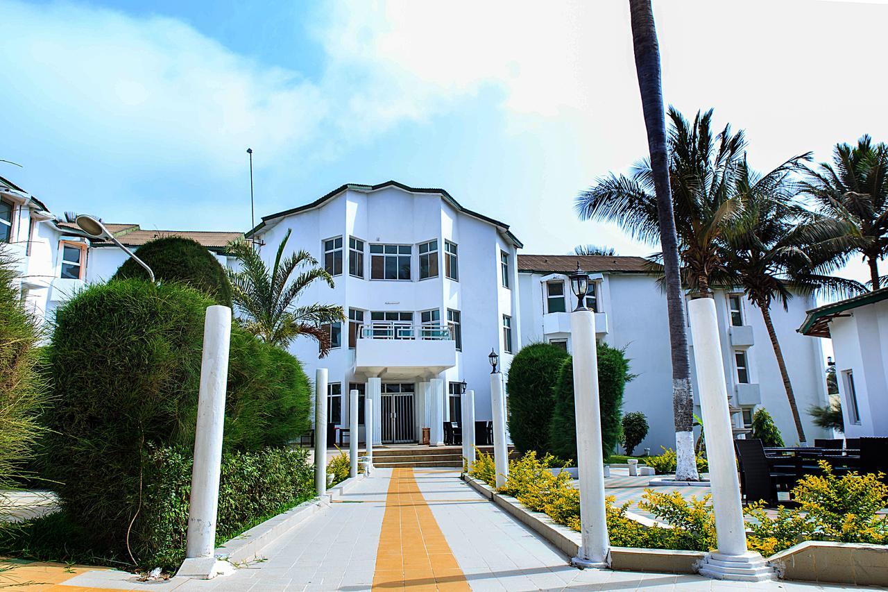 Paradise Suites Hotel Serrekunda Exterior photo
